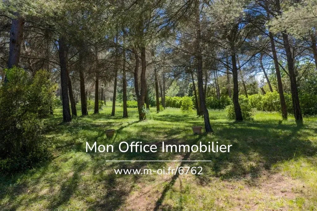 Aed - Luxury Villa with Pool in Venelles