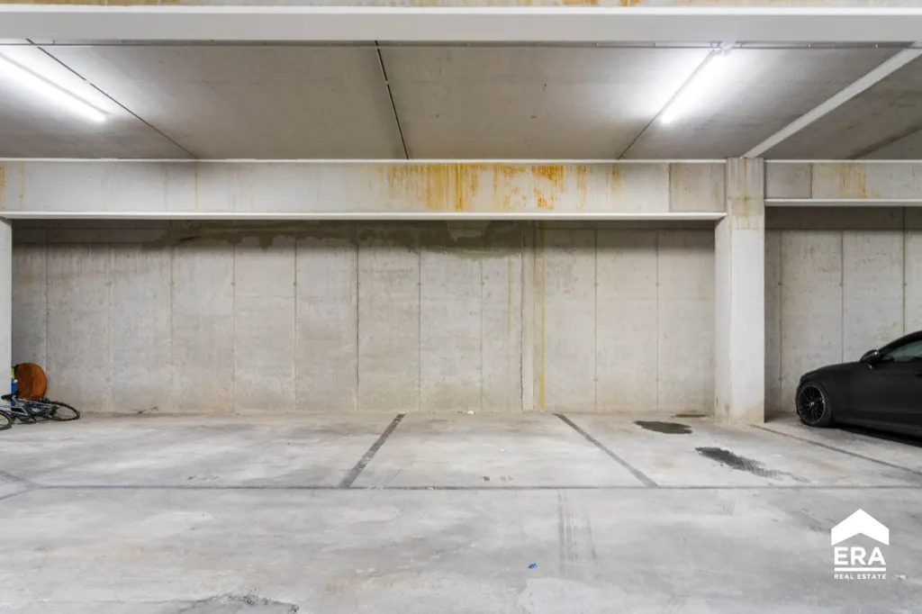 Garage - Parking Space in Centre Roeselare