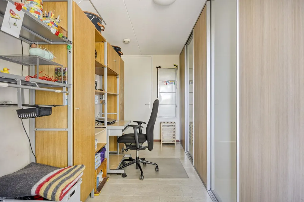 Office - Light-Filled Apartment with Balcony in Central Tilburg