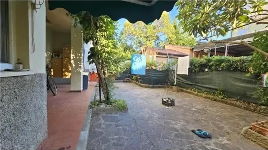 Terrasse - Apartment with Private Garden in Rosignano Marittimo