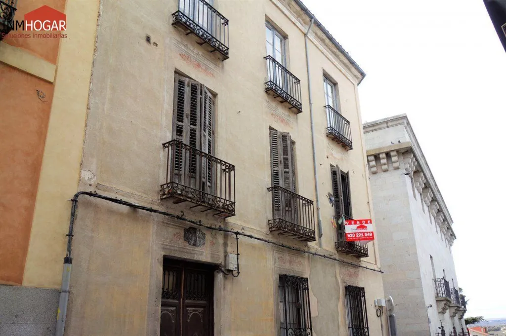 Esterno - Historic Building with Potential in Ávila Centre
