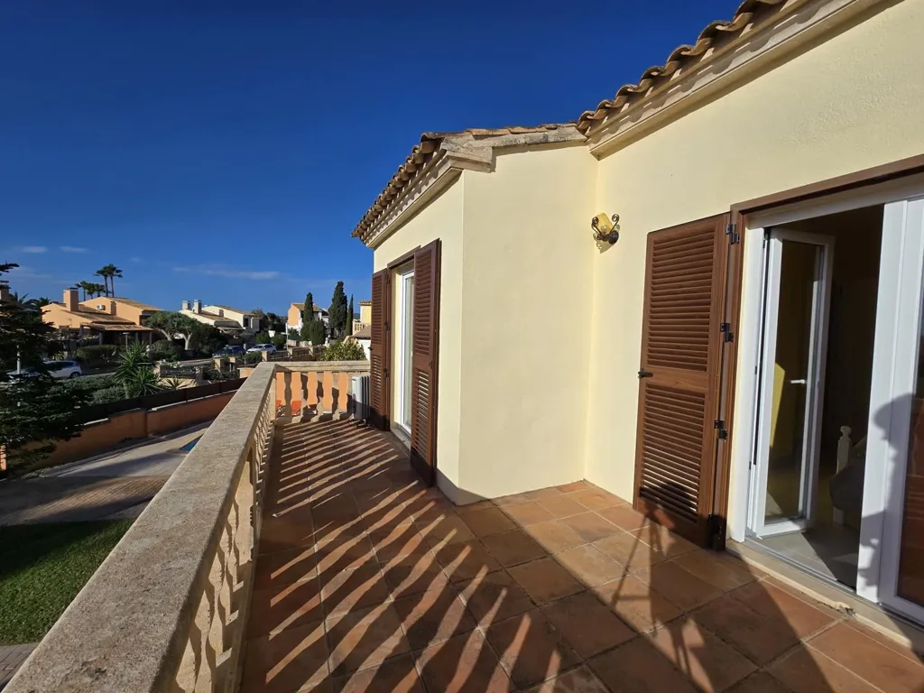 Balcon - Town Villa with Pool in Sa Coma, Mallorca