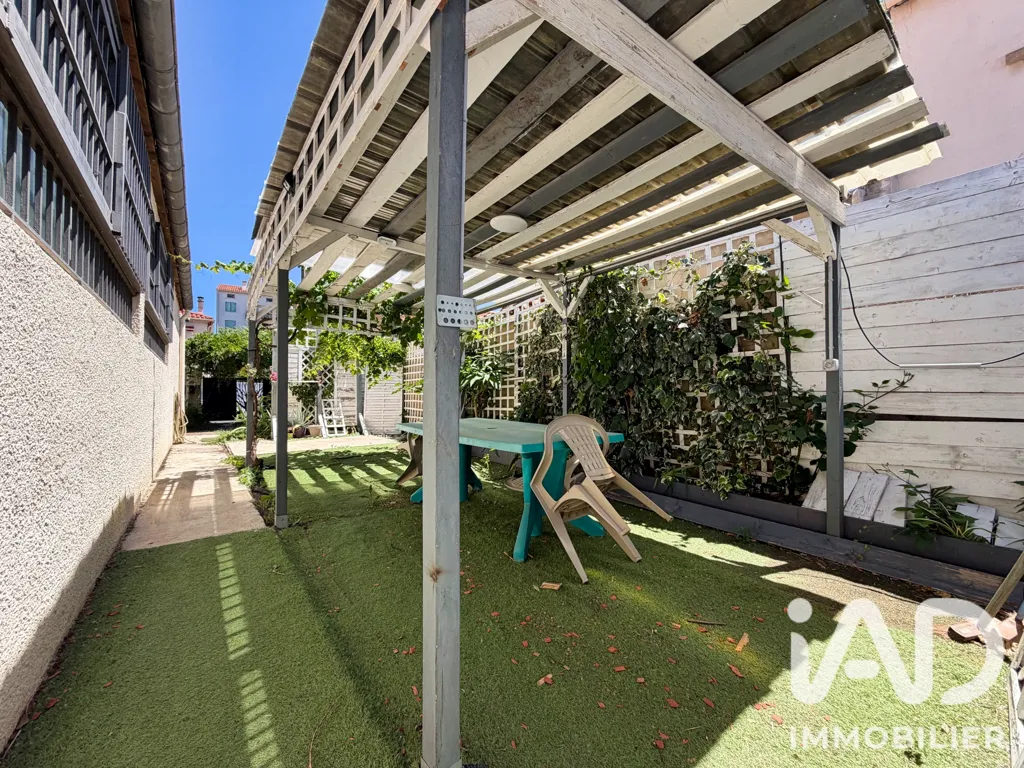 Giardino - Three-Faced Villa with Verandas in Perpignan