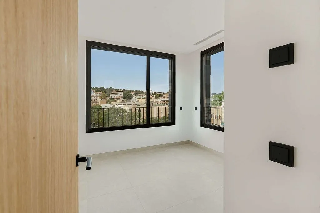 Toad - Penthouse with Rooftop Pool in Son Armadans