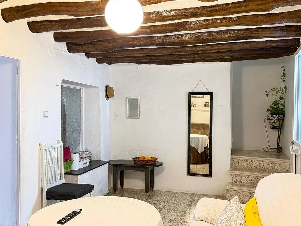 Elutuba - Chalet with Garden in Archidona