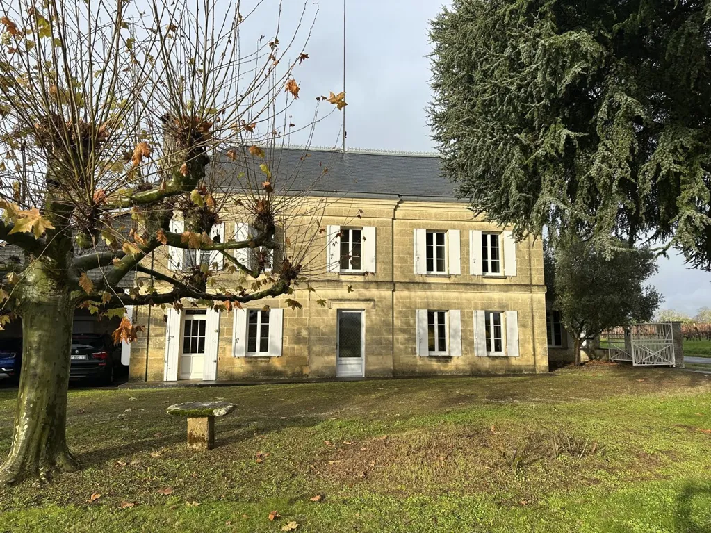 Esterno - 1910 Stone House with Vineyard View in Puisseguin