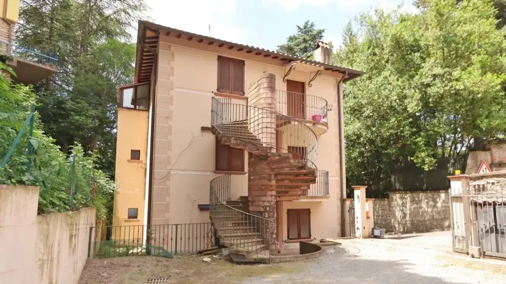 Välivaade - Trilocale with Garden in Perugia