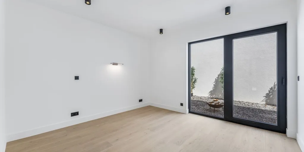 Toad - Modern Apartment with Terrace in Wijgmaal