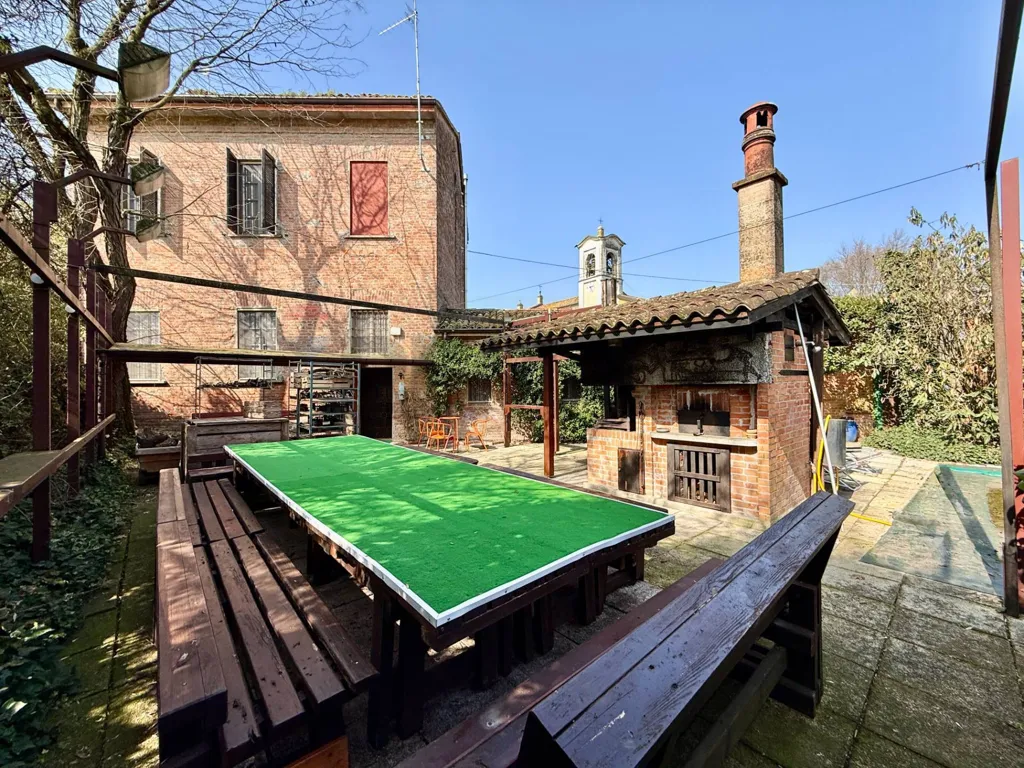 Terrazza - Rustico storico con piscina a Cappella De' Picenardi