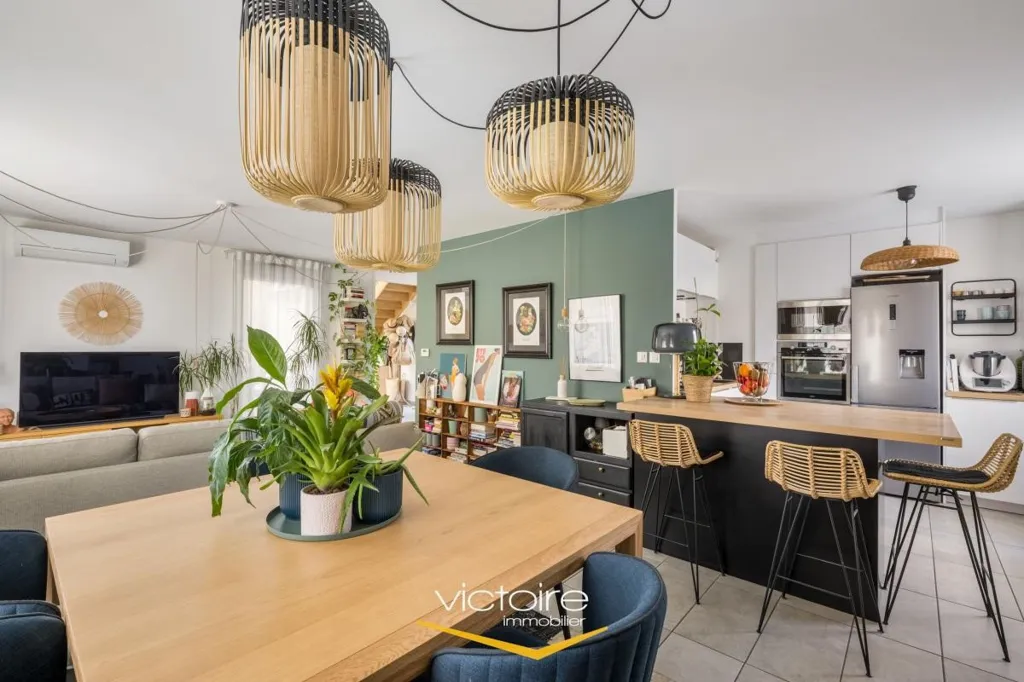 Söögituba - Duplex Apartment with Terraces in Montchat