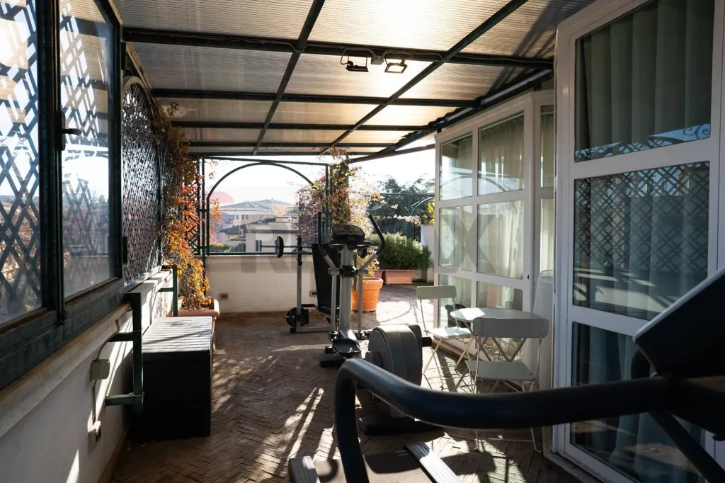 Terrass - Penthouse with Terraces in Parioli, Rome