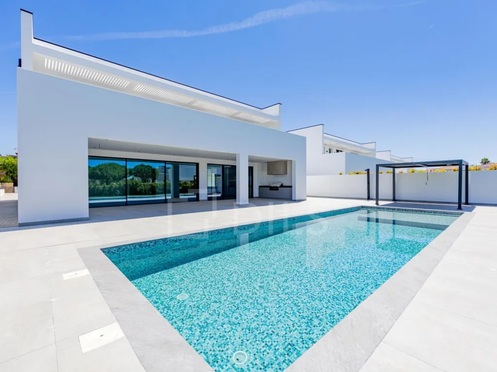 Piscine - T4 Villa with Pool in Vilamoura