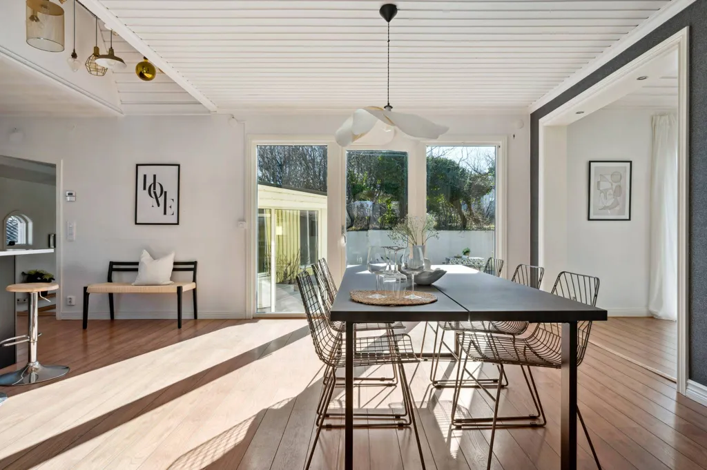 Salle à manger - Seafront Villa with Guesthouse in Ängelholm