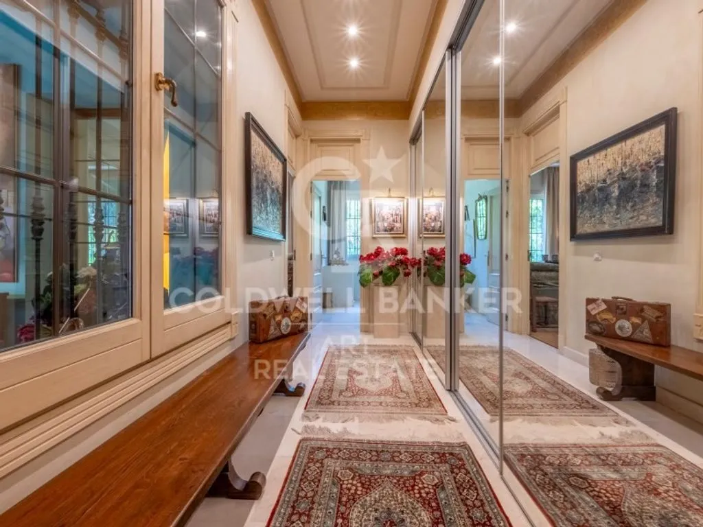 Esik - Luxury Villa with Private Pool in Guadalmina Baja