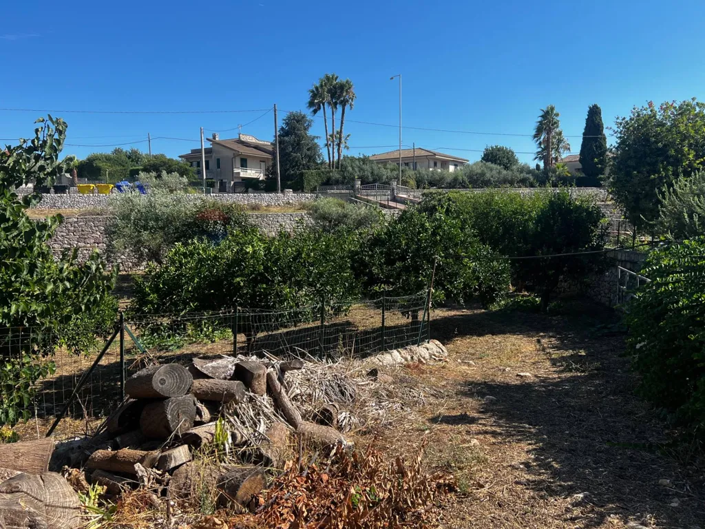 Giardino - Independent Villa with Large Garden in Modica