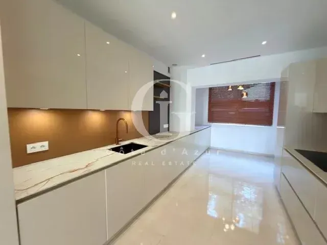 Köök - Apartment with Sea View in Cannes