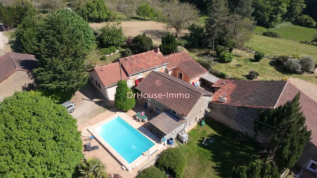 Vista aerea - Stone Character Property with Pool near Brantôme