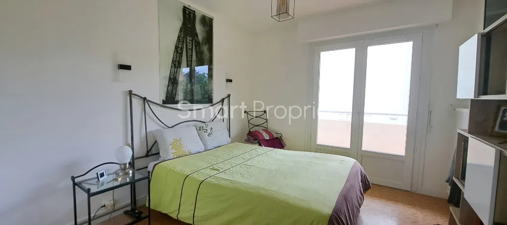 Magamistoad - 4-Piece Apartment with Balcony in Rochefort