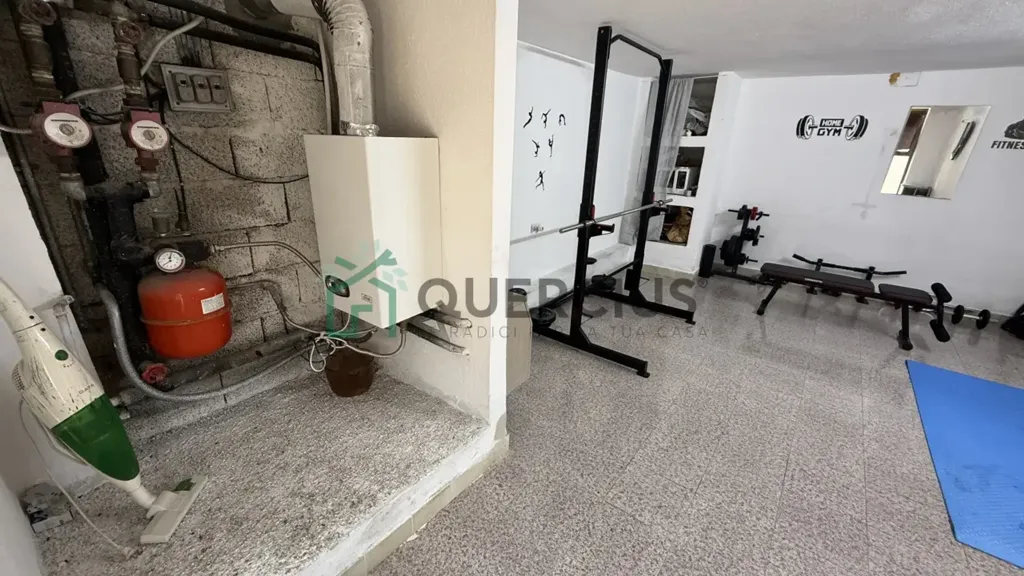 Garage - Rear-Adjoining House with Balcony in Monteforte d'Alpone