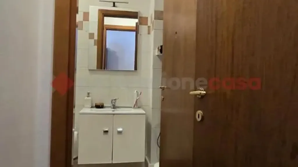 Salles de bain - Duplex Apartment with Garden in Arezzo
