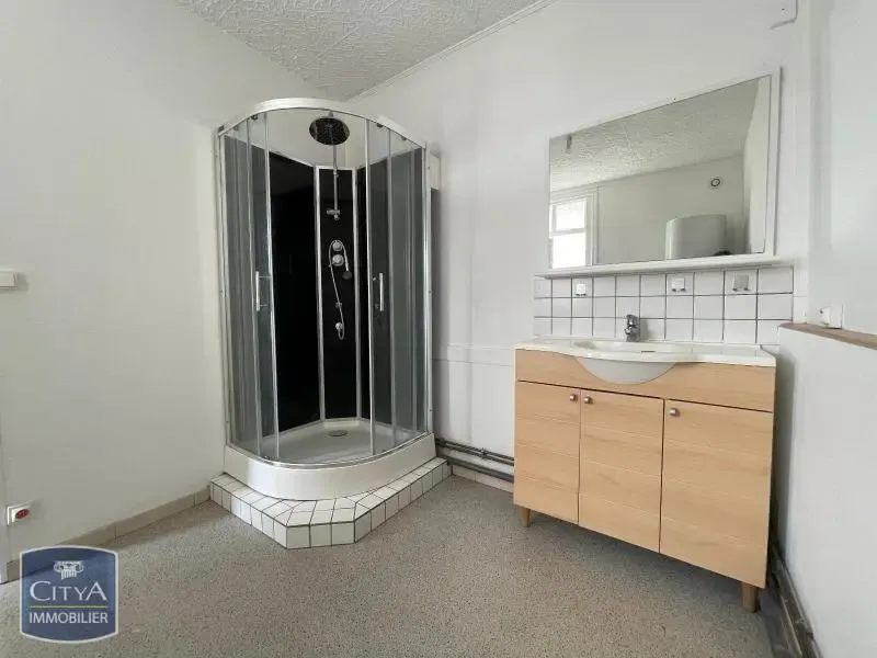 Salles de bain - Appartement T3 avec Jardin à Maubeuge