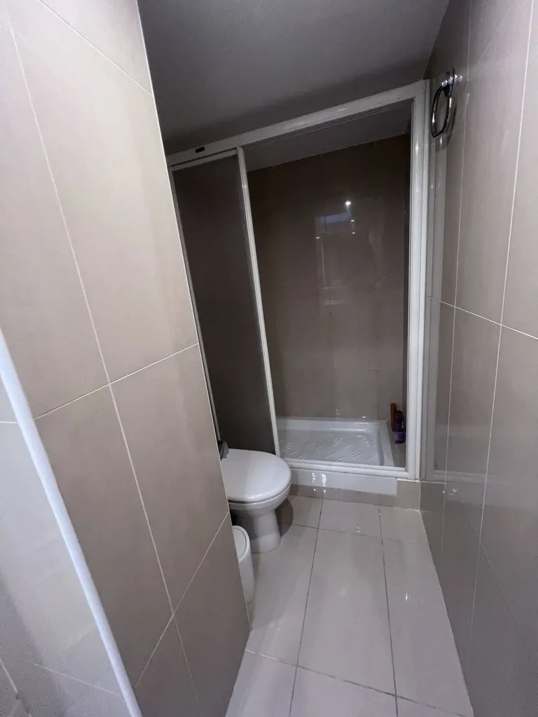 Salles de bain - Penthouse with Private Solarium on Seafront Promenade
