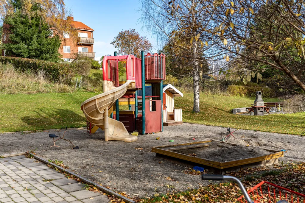 Jardin - Renovated Apartment with Balcony in Frösön