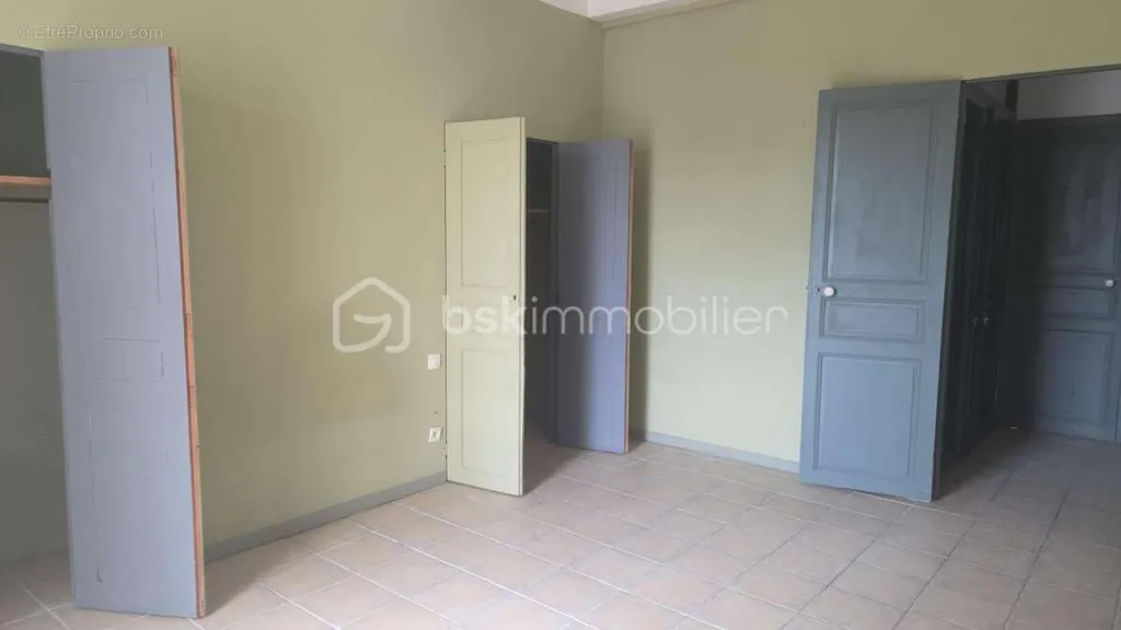 Maison 9 pièces à Puisserguier