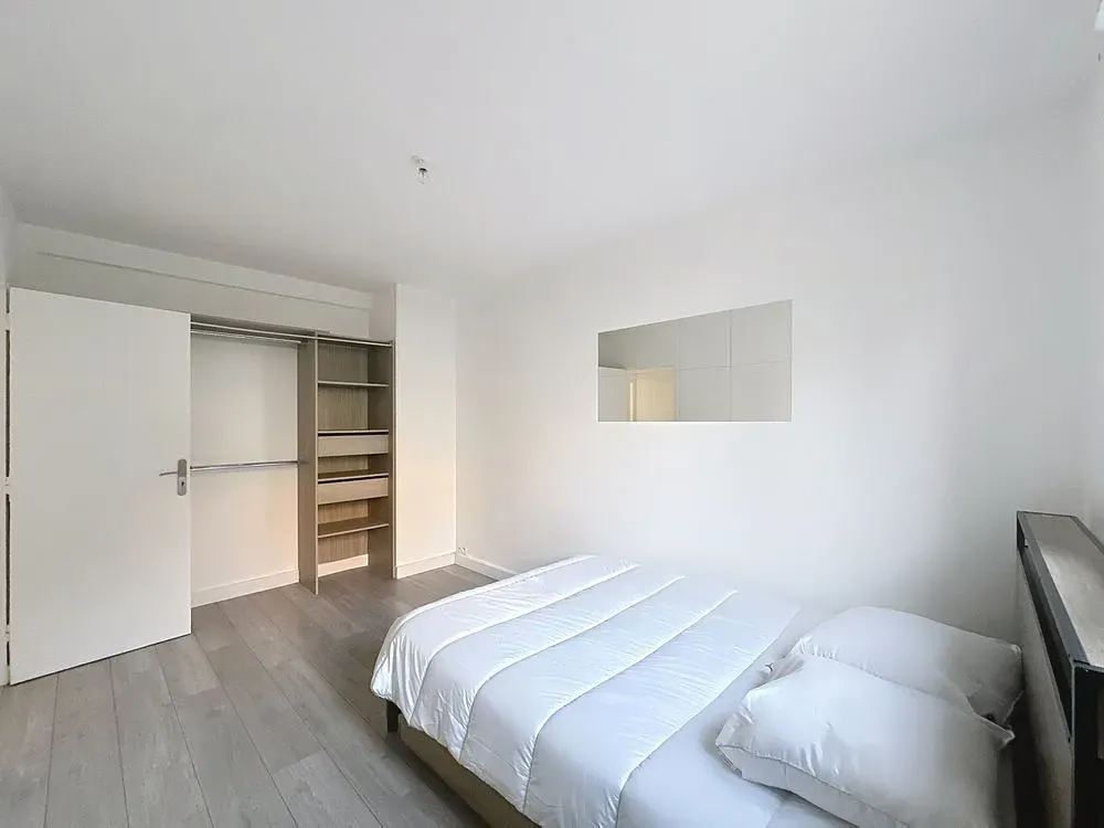 Chambres - Appartement 4 Pièces avec Jardin à Caen