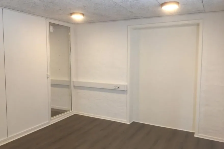 Pièces - Modern Office Space with New Yorker Style in Multi-User Building