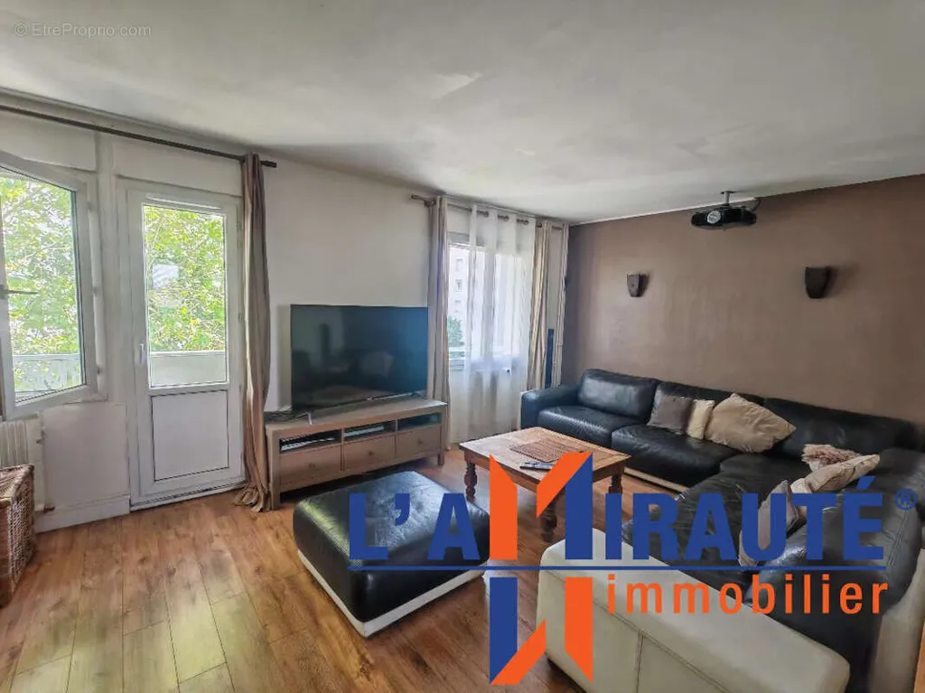 living_room