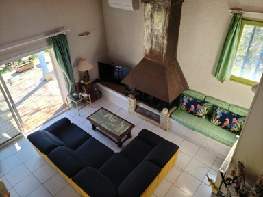 Séjour - Maison avec Vue sur la Vallée à Calamane