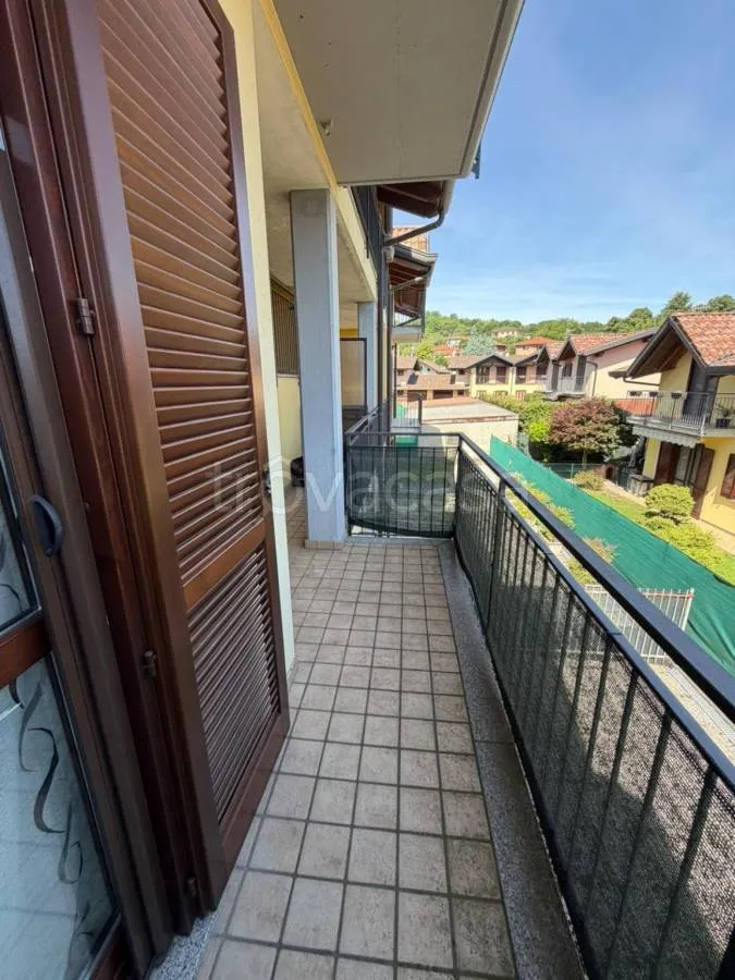 Balcon - Fully Furnished Apartment with Balcony in Ternate