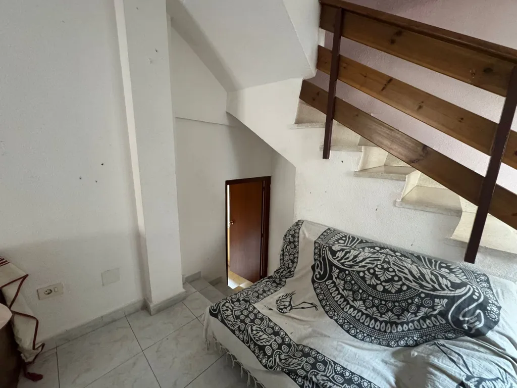 Rooms - Furnished Duplex in Brea de Aragón