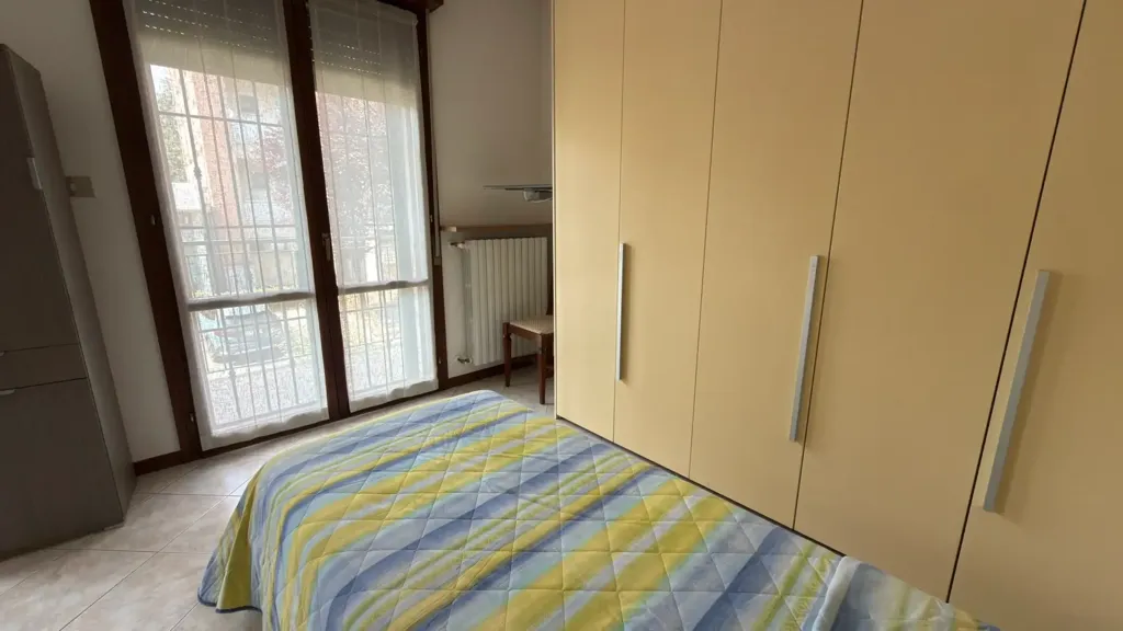 Chambres - Armed Studio with Loggia in Reggio Emilia