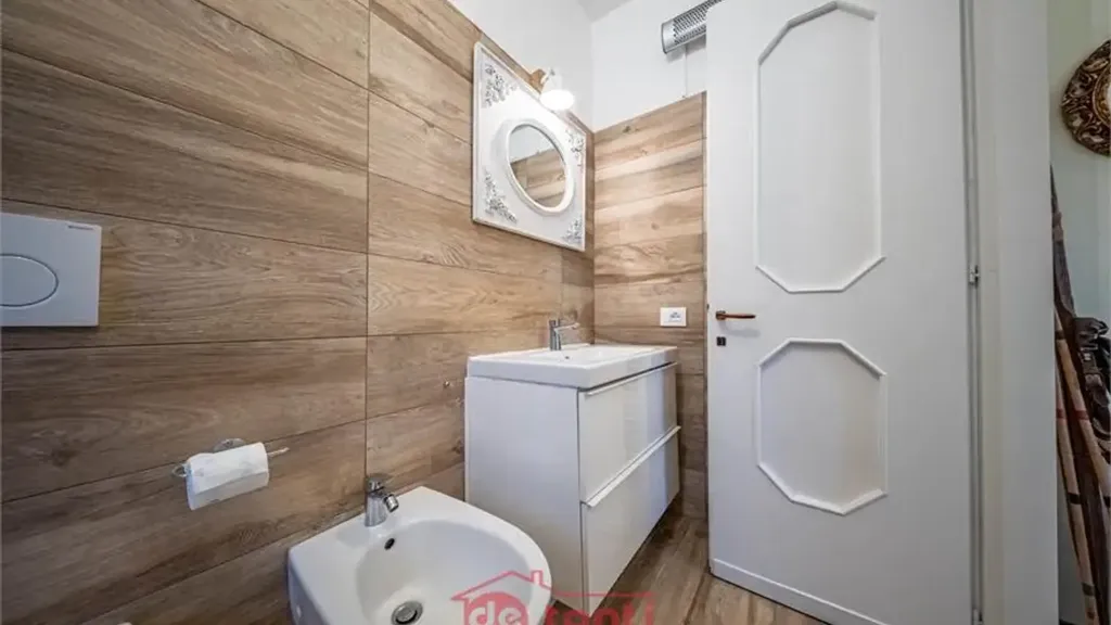 Bathrooms - Apartment with Mountain View in Madesimo