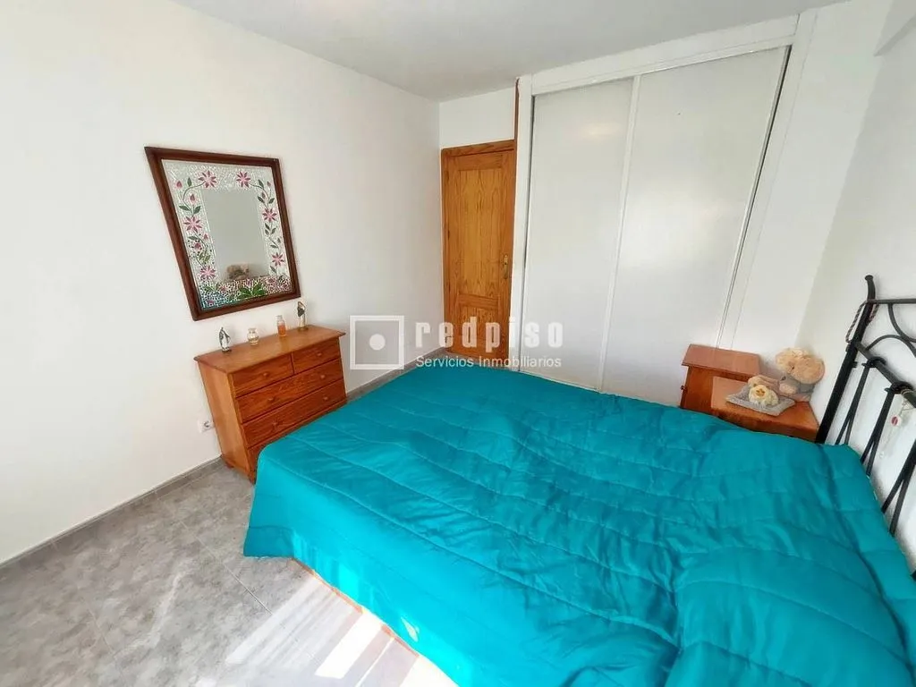 Magamistoad - Semi-detached House with Garage in Alovera
