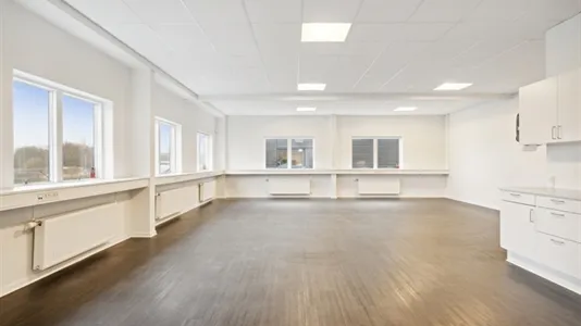 Bureau - Office Space with Open Plan in Odense SØ