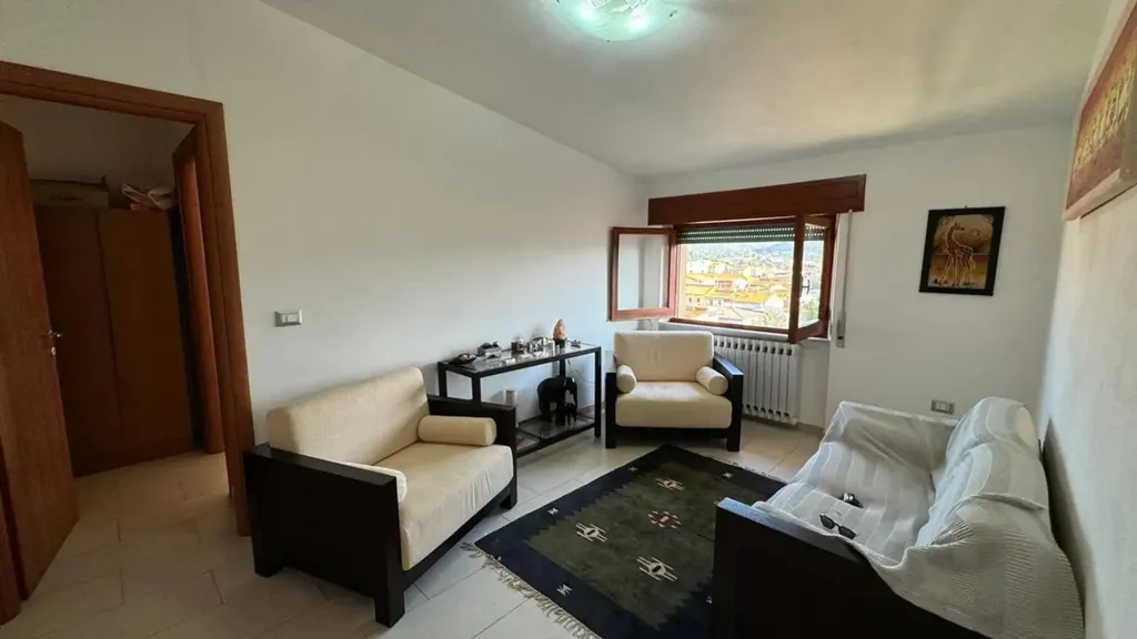Elutuba - Rearranged Flat with View in Iglesias