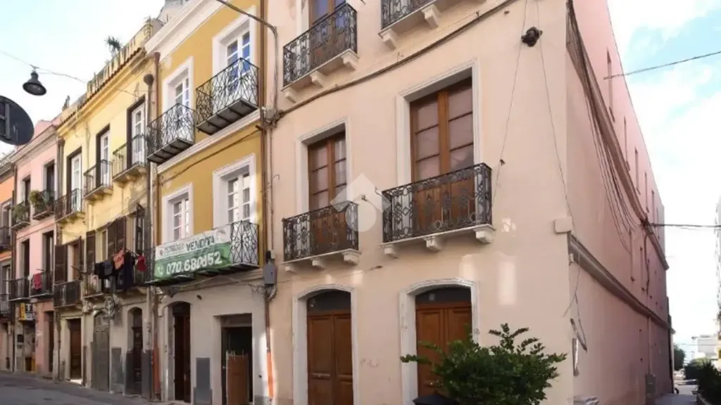 Exterior - Modernised Bilocale with Balcony in Cagliari