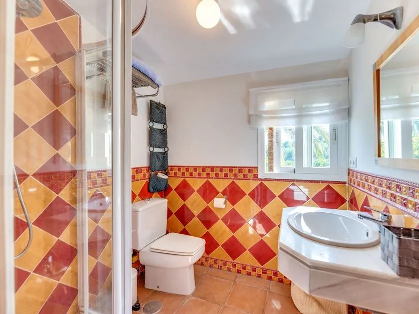 Bagni - Charming Adosado with Pool in Marbella Centre