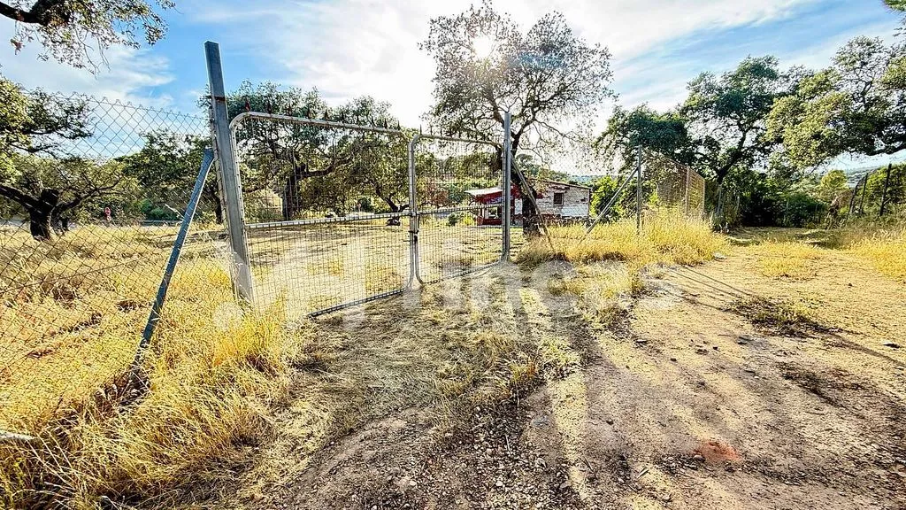 Aed - Rustic Finca with Pool in El Ronquillo
