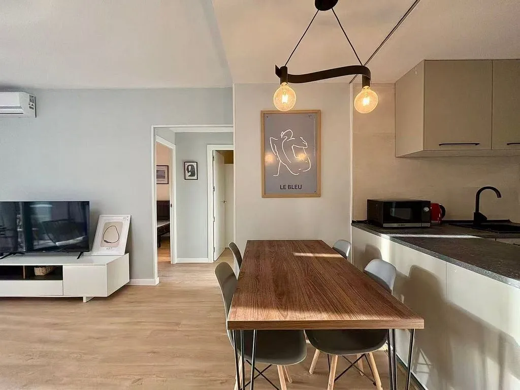 Söögituba - Ample Apartment with Balcony in Eixample