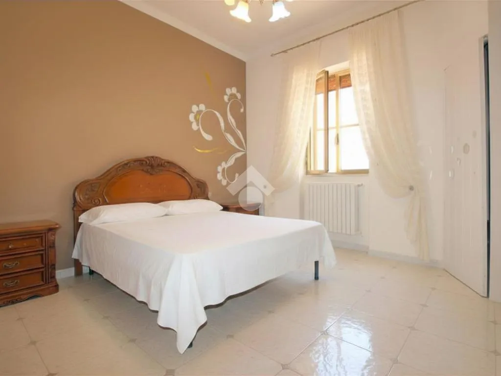 Magamistoad - Modern 3-Bedroom Apartment in Lucera