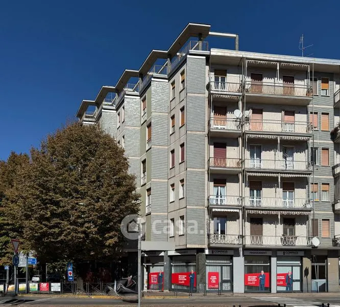 Välivaade - Elegant Duplex with Balconies in Voghera Centre