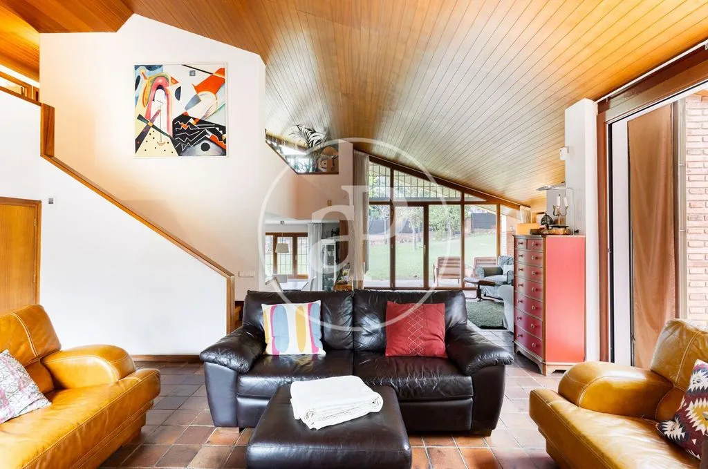 Soggiorno - Luxury Villa with Pool in Bellaterra, Catalonia