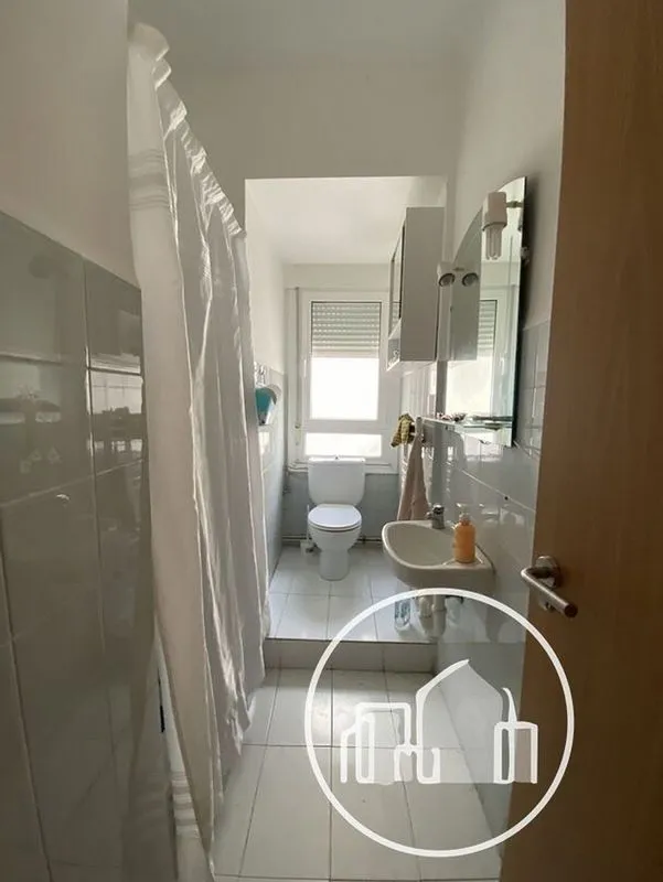 Salles de bain - Flats with Balcony in Villarcayo Centre