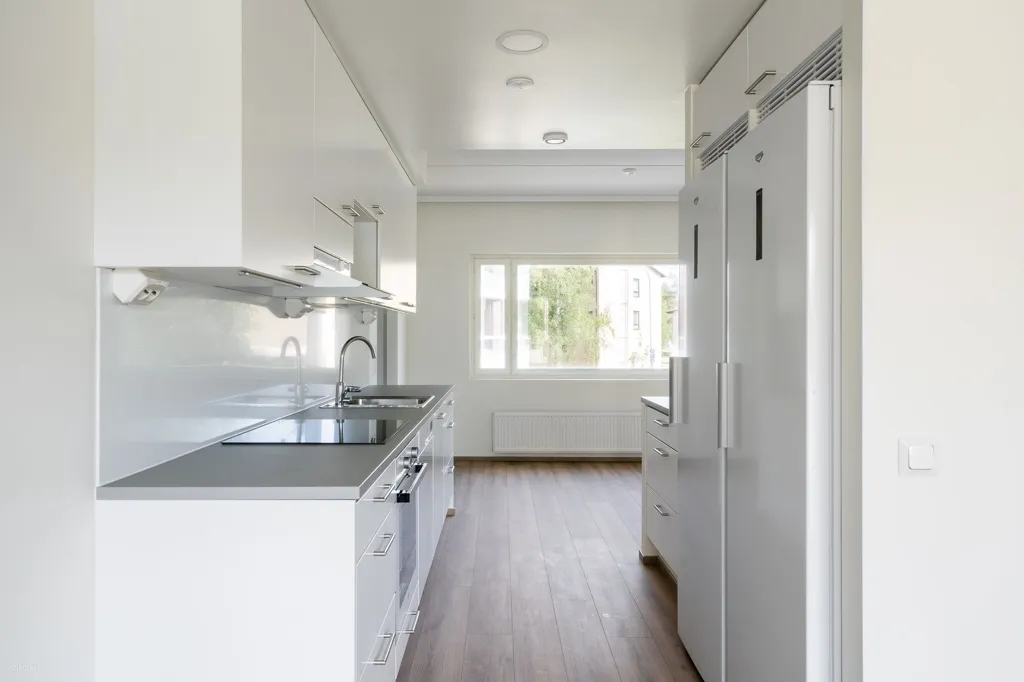 Cuisine - Modern Apartment with Balcony in Lippajärvi, Espoo