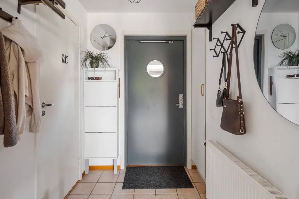 Entrée - Co-op Apartment with Balcony in Billingstad