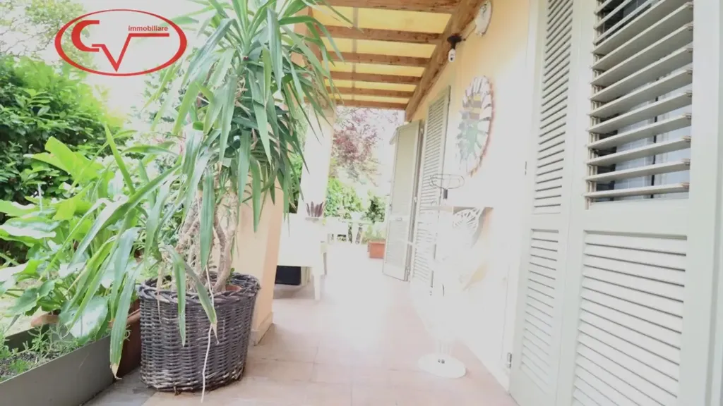 Terrass - Terraced Villa with Private Garden in Montevarchi